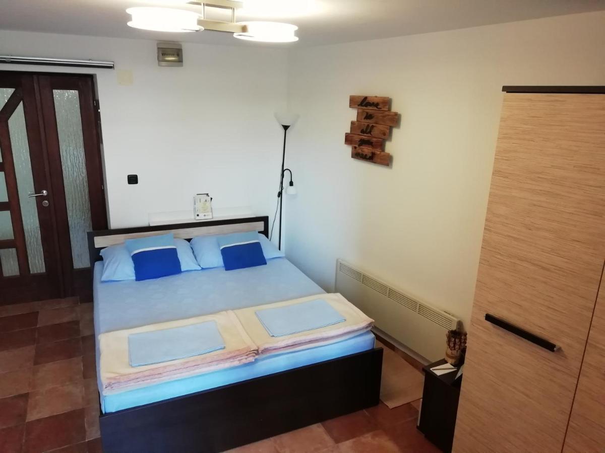 Apartman Vodnjan Appartamento Esterno foto